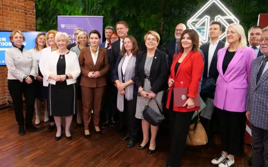 Spotkanie zespołu ekspertów ds. polityki senioralnej przy wojewodzie łódzkim z minister ds. polityki senioralnej - Marzeną Okłą-Drewnowicz 